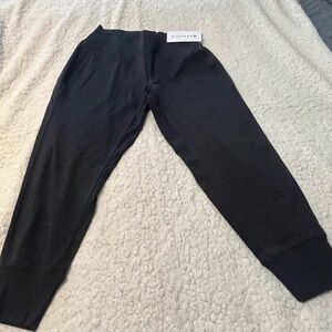 Athleta Venice Jogger in Black Medium petite new with tags